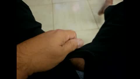 Snapshot of iscrewinutibolt chatting on 01.12.25 Carlos online show from 01.12.25