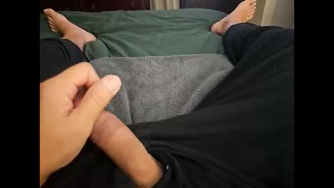 Snapshot of iscrewinutibolt chatting on 02.12.25 Carlos online show from 02.12.25