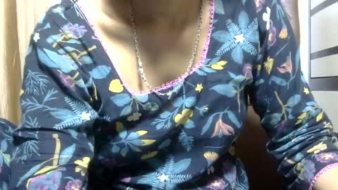 Snapshot of ishika_ishu chatting on 07.01.26 ishika_ishu online show from 07.01.26
