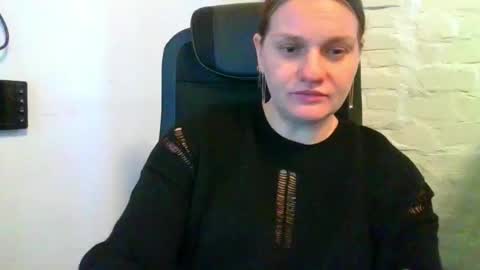 isingle_mom online show from 11.19.25