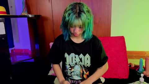 Isisjones18 online show from 04.03.26