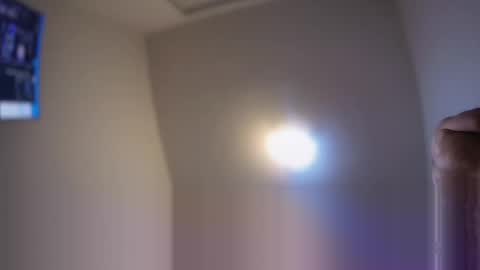 Snapshot of iskrenv chatting on 05.29.26 iskrenv online show from 05.29.26