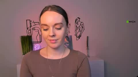 isla_dior online show from 11.04.25