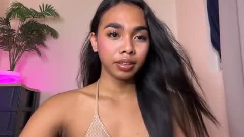 Snapshot of island_girlxxx chatting on 07.07.26 Alona online show from 07.07.26