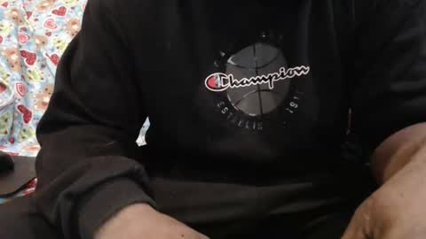 Snapshot of islandboi_88 chatting on 04.24.26 islandboi_88 online show from 04.24.26