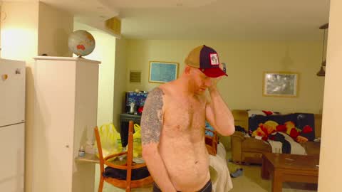 Tall Jewish Ginger DOM online show from 12.22.24