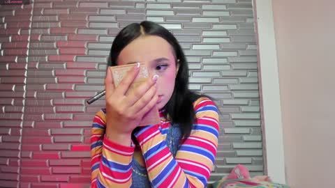 I S S A B E L A Igissaa ax    Xlittleissa  online show from 12.29.24