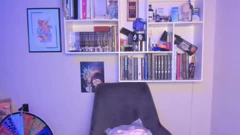 INSTAGRAM issabella18   TWITTER issa latin online show from 12.05.25