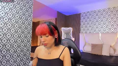 Issa online show from 02.08.26