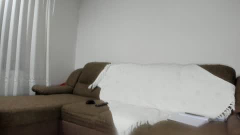 Issabelle online show from 01.20.25