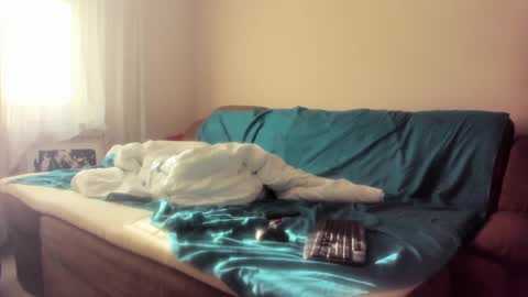 Issabelle online show from 02.17.25