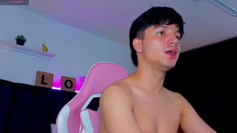 Snapshot of issac_james chatting on 09.14.25 Issac online show from 09.14.25