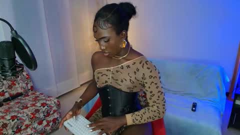 Iseey online show from 09.14.25