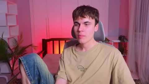 Snapshot of istairee chatting on 01.31.25 Maks online show from 01.31.25