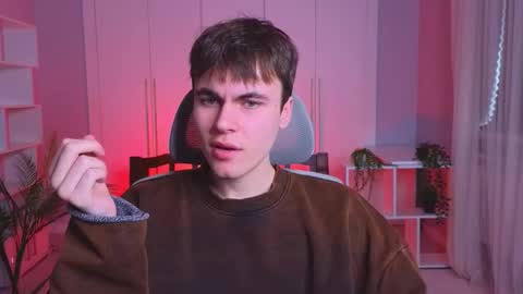 Snapshot of istairee chatting on 02.01.25 Maks online show from 02.01.25