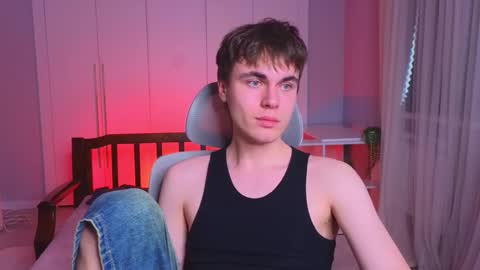 Snapshot of istairee chatting on 02.06.25 Maks online show from 02.06.25