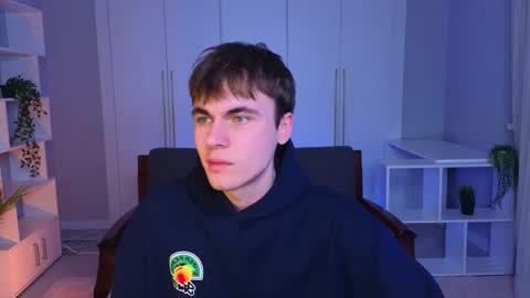 Snapshot of istairee chatting on 02.07.25 Maks online show from 02.07.25