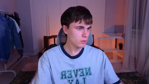 Snapshot of istairee chatting on 02.22.25 Maks online show from 02.22.25