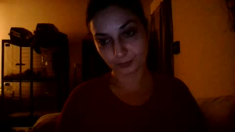 Snapshot of italiana25 chatting on 06.27.26 Bella Bloom online show from 06.27.26