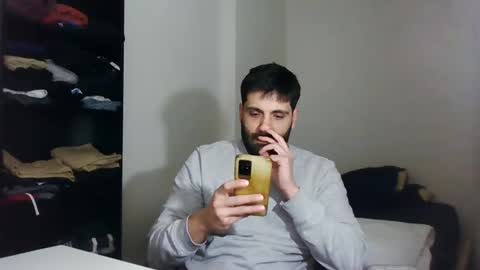 Snapshot of italianboybcn chatting on 01.17.25 italianboybcn online show from 01.17.25