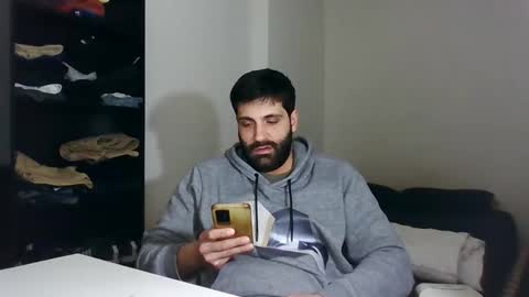 Snapshot of italianboybcn chatting on 01.22.25 italianboybcn online show from 01.22.25