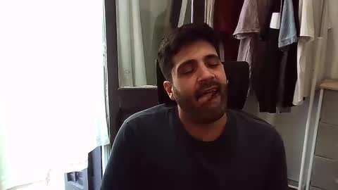 Snapshot of italianboybcn chatting on 10.11.25 italianboybcn online show from 10.11.25