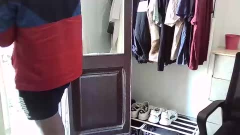 italianboybcn online show from 11.02.25