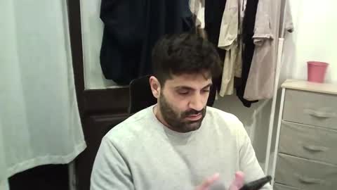 italianboybcn online show from 11.09.25