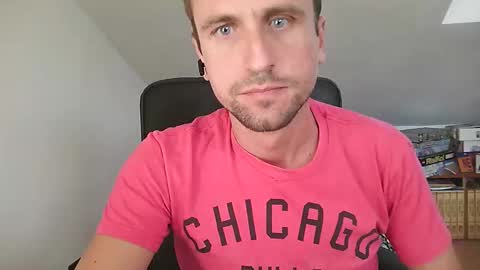 Snapshot of italiano116116 chatting on 09.24.25 italiano116116 online show from 09.24.25