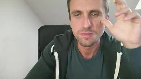 Snapshot of italiano116116 chatting on 09.28.25 italiano116116 online show from 09.28.25