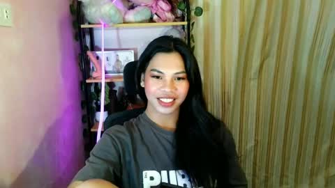 its_chloe20 online show from 06.25.26
