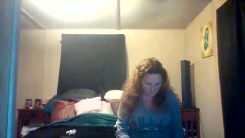 Snapshot of its_kimber chatting on 04.17.26 its kimber online show from 04.17.26
