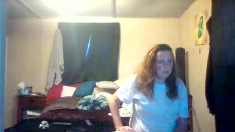 Snapshot of its_kimber chatting on 06.12.26 its kimber online show from 06.12.26