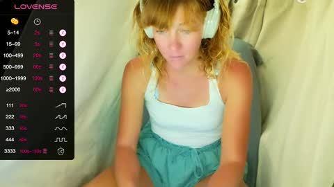 Lily online show from 09.23.25