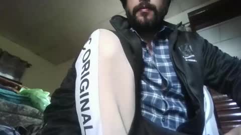 its_me_2323 online show from 02.17.25