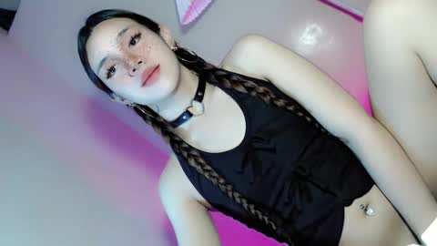 EZZIE online show from 09.29.25