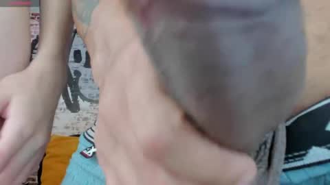 Snapshot of its_me_miley chatting on 02.26.25 Miley hurtado online show from 02.26.25