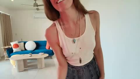 Snapshot of itsallaboutenergy___ chatting on 01.11.25 Next Stream Tuesday 123 Around 2 PM EST online show from 01.11.25