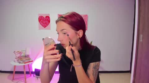 Snapshot of itscamill chatting on 06.10.26 camill online show from 06.10.26