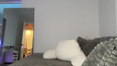 itscaylawatsun online show from 11.20.25