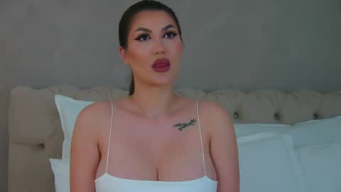 Snapshot of itsjessiebabe chatting on 04.23.26 Jessie online show from 04.23.26