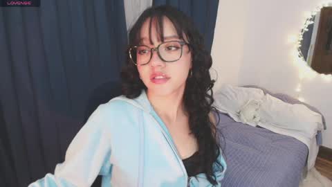 Snapshot of itsliaa chatting on 05.09.26 LIA online show from 05.09.26