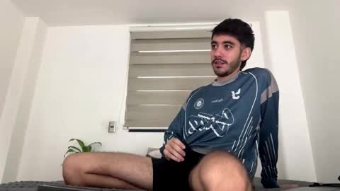 Snapshot of itsmartin_ chatting on 02.09.26 itsmartin_ online show from 02.09.26