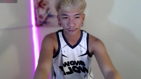 itsme_cxhennn online show from 10.29.25