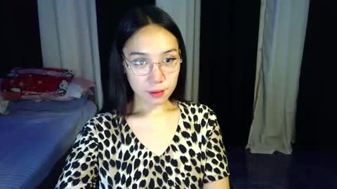 Snapshot of itsmehotqueen chatting on 05.08.26 itsmehotqueen online show from 05.08.26