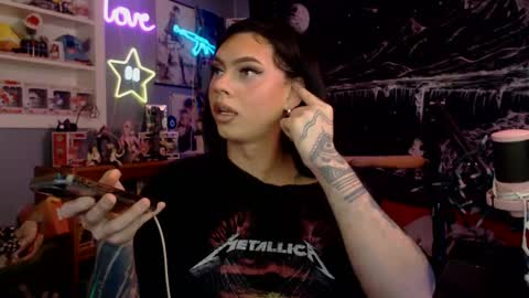 Snapshot of itsnickibabyy chatting on 03.09.25 Nicki Foxx online show from 03.09.25