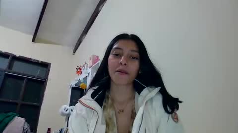 Snapshot of itspricila chatting on 05.12.26 pricila online show from 05.12.26