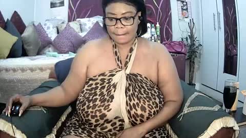 itumeleng74 online show from 02.11.25