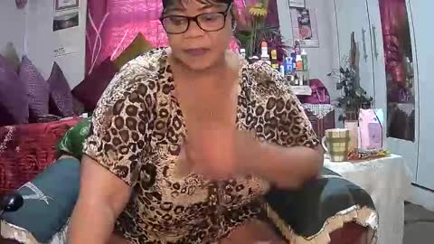 itumeleng74 online show from 12.16.25