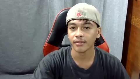 Snapshot of itzme_jhonfred chatting on 04.27.26 Jhonfred online show from 04.27.26